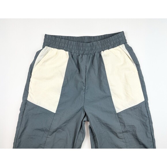 Fabletics Kickback Two-Tone Track Pants Athlesiure Workout Yoga Grey Size Medium - Picture 5 of 9